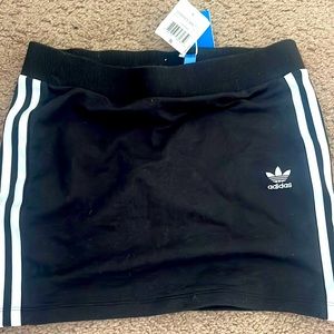 3 stripe adidas skirt